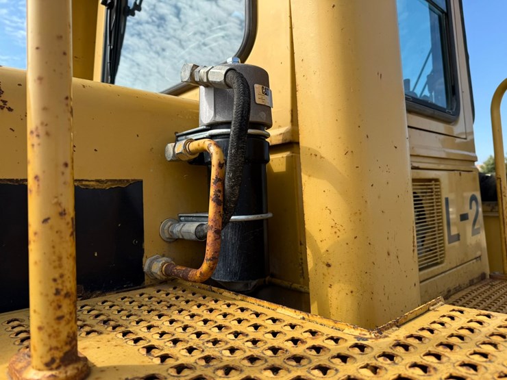 caterpillar-950f-image-92