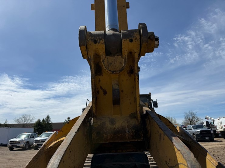 caterpillar-336fl-image-18