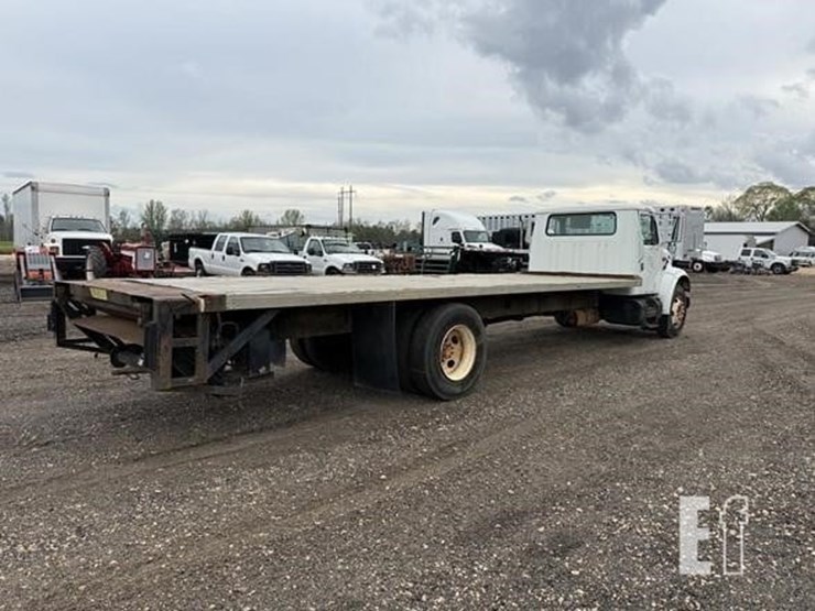 2000-international-4700-image-4