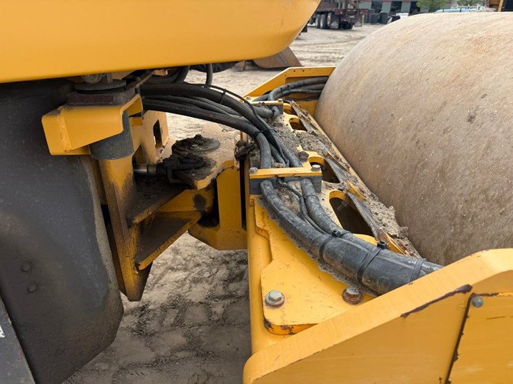volvo-sd75b-image-19