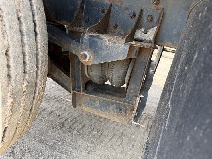#6443-•-2003-sterling-boom/crane-truck-image-87
