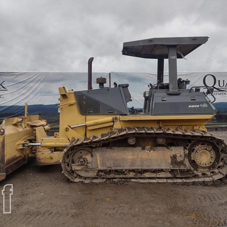 KOMATSU D61PX