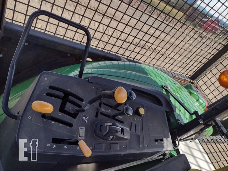 2019-john-deere-6120m-image-19