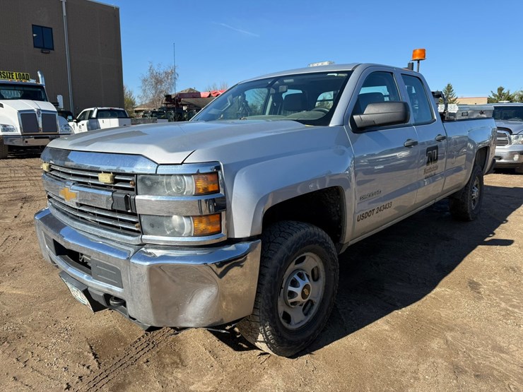 2015-chevrolet-2500-image-1