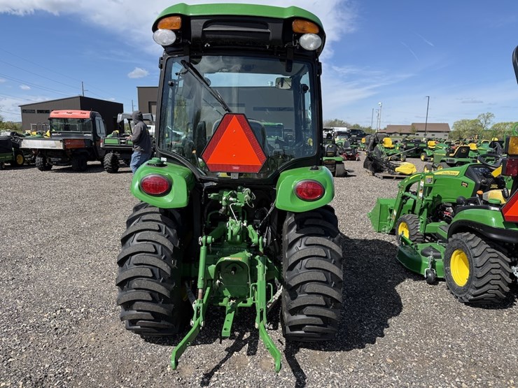 john-deere-3039r-image-6