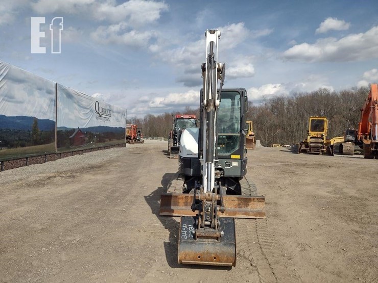 2021-bobcat-e35i-image-2
