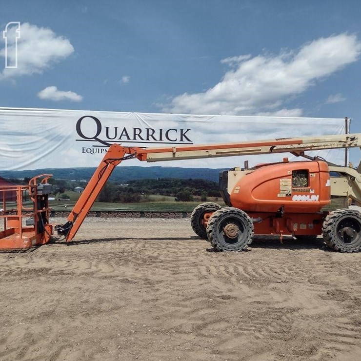 2002 JLG 600AJN