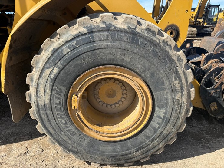 2013-caterpillar-950k-image-109
