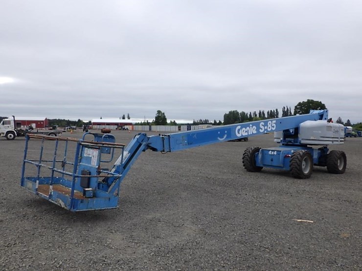 2004-genie-s85-image-1