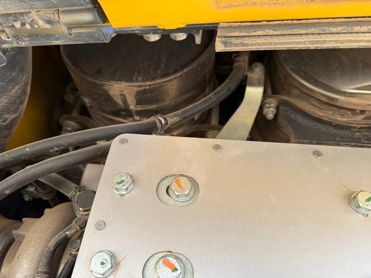 komatsu-wa380-image-85