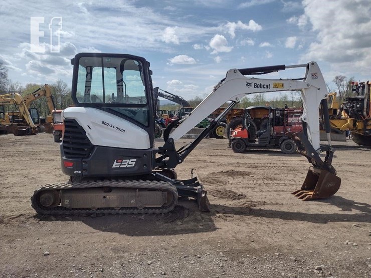 2021-bobcat-e35i-image-3