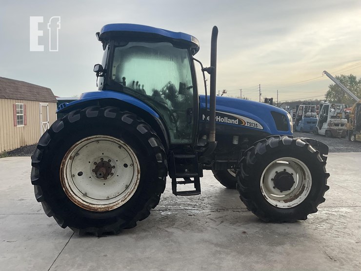 2003-new-holland-ts135a-image-5