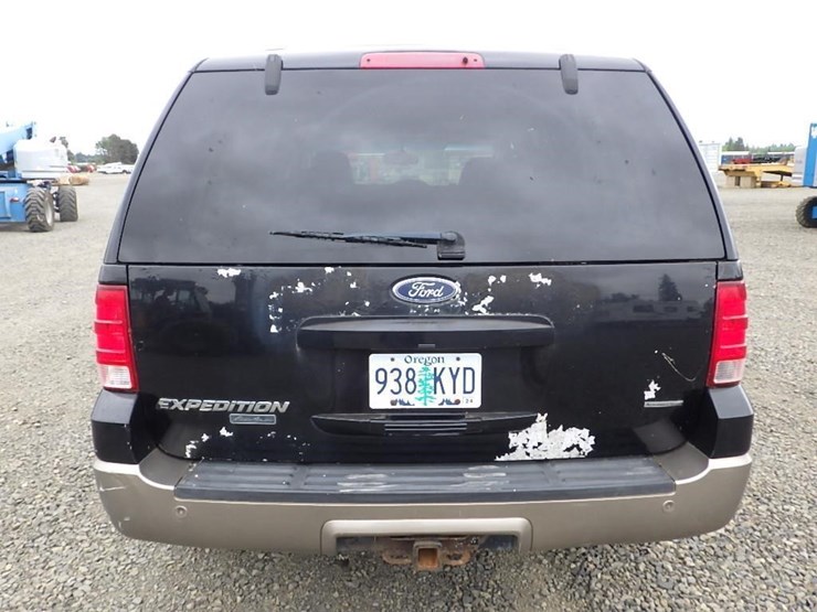 2003-ford-expedition-image-6