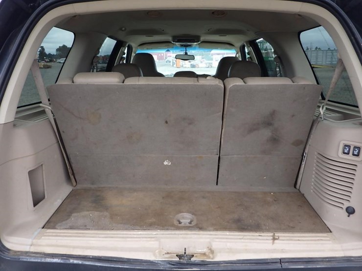 2003-ford-expedition-image-11
