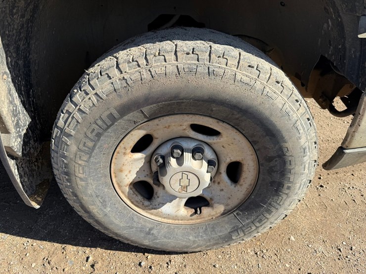 2006-chevrolet-2500-image-56