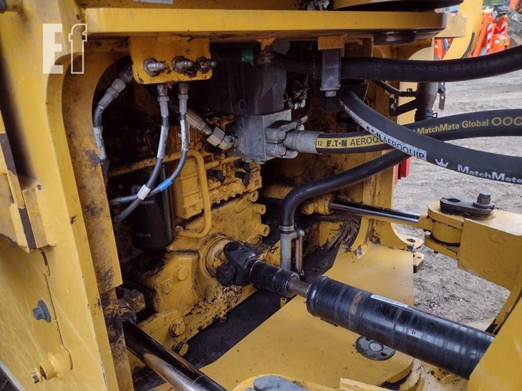2019-deere-544l-image-38