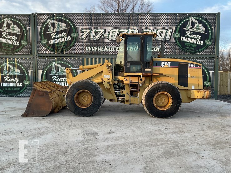 2002-caterpillar-938g-image-1