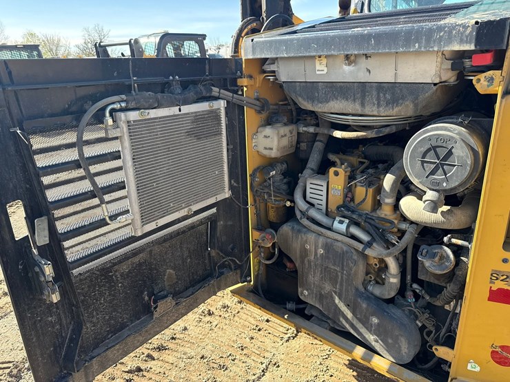 caterpillar-259d3-image-30
