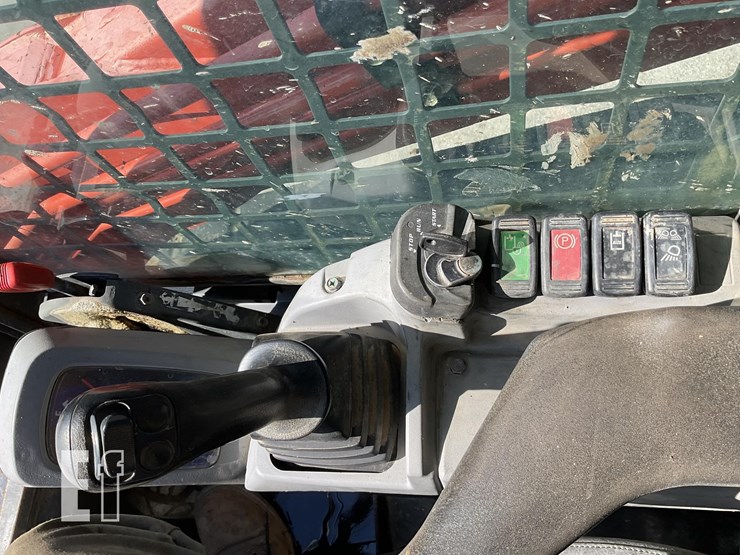 kubota-svl75-2-image-14