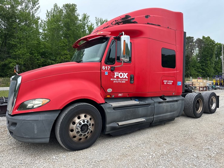 2015-international-prostar-image-2