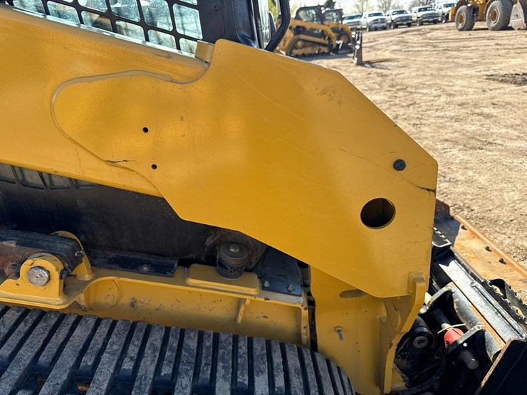 caterpillar-255-image-25