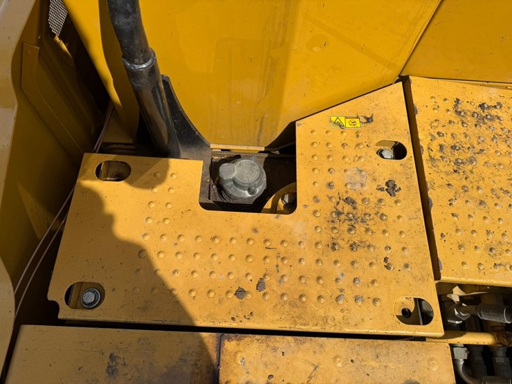 caterpillar-312e-image-35
