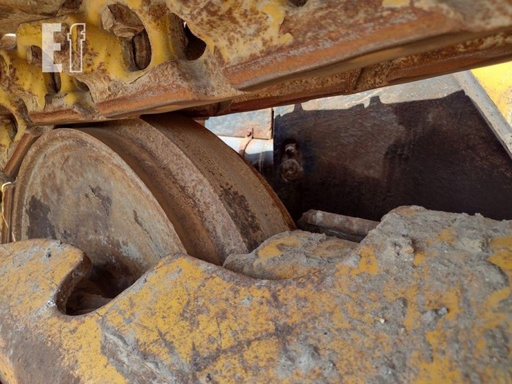 2021-deere-750l-lgp-image-17