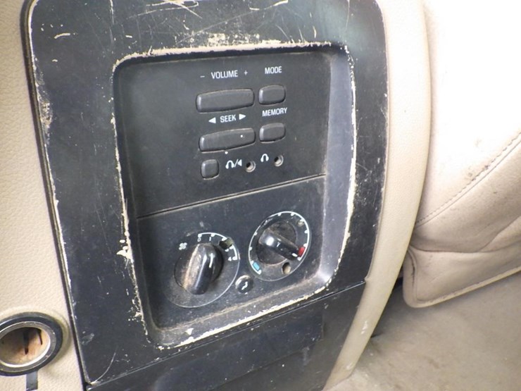 2003-ford-expedition-image-42