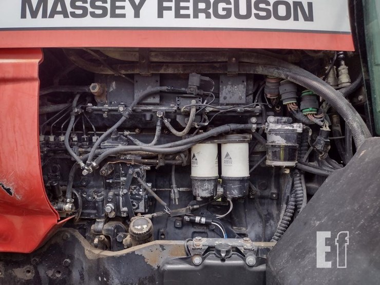 massey-ferguson-8270-image-19
