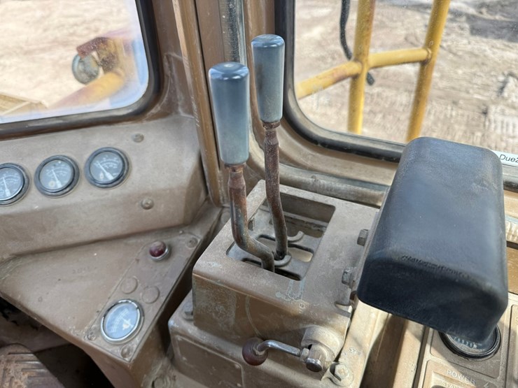 caterpillar-966e-image-106