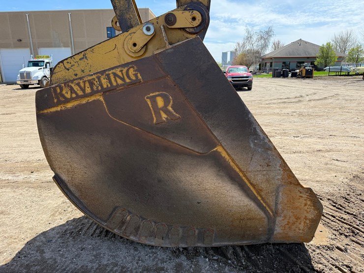 caterpillar-336fl-image-10