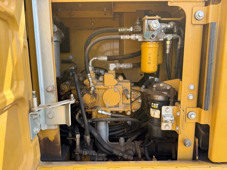 caterpillar-312el-image-32