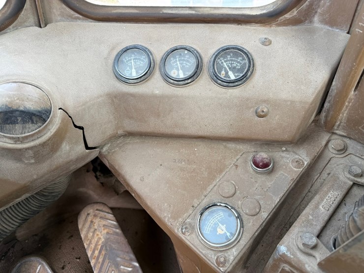 caterpillar-966e-image-107