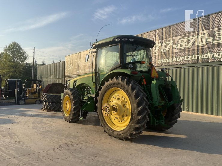 2013-john-deere-8310r-image-2