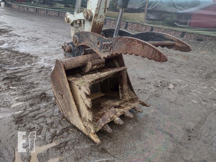takeuchi-tb290-image-26
