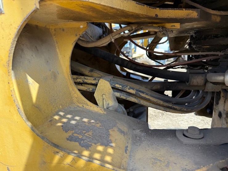 caterpillar-950f-image-32
