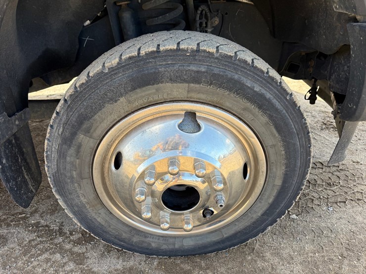 2020-ford-f550-xl-image-62