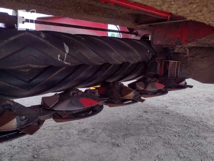 new-holland-h7230-image-14