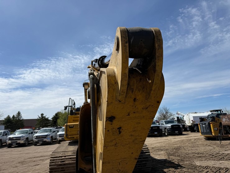 caterpillar-336fl-image-27