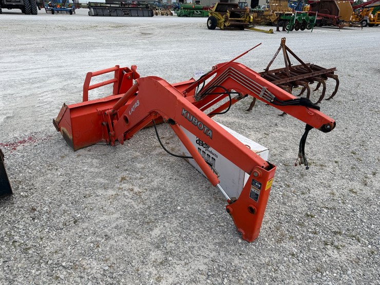kubota-la723-image-5