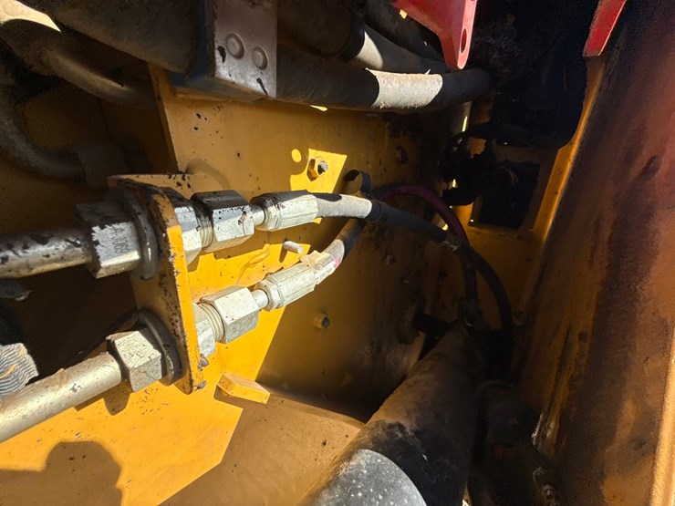 caterpillar-259d3-image-20