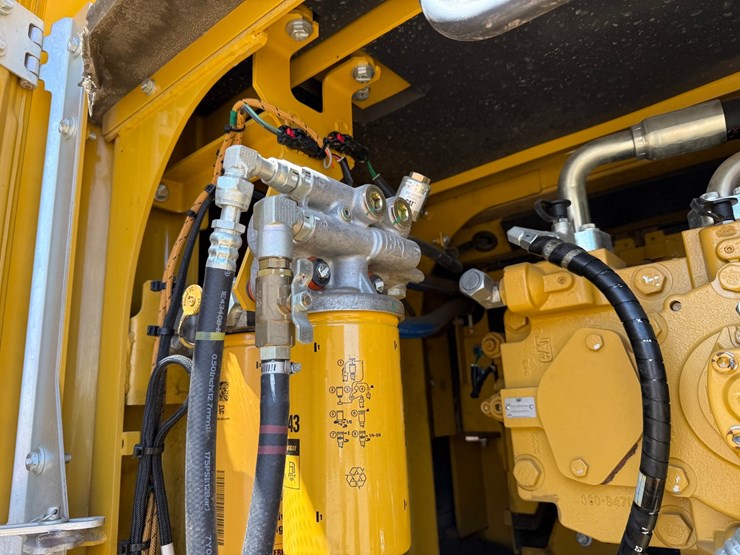 caterpillar-336fl-image-47