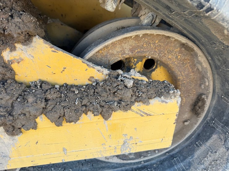 caterpillar-255-image-60