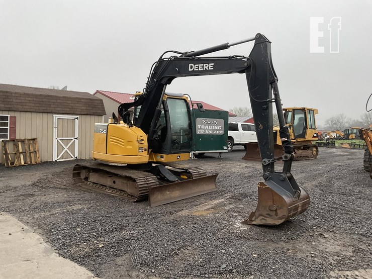 2019-deere-75g-image-6