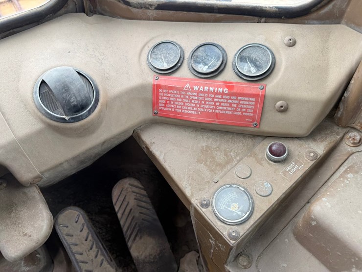 caterpillar-966d-image-90