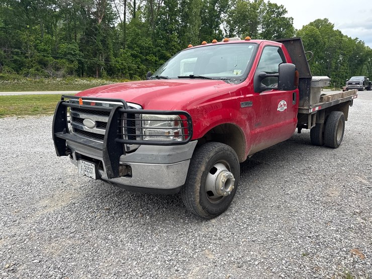 2006-ford-f350-image-4