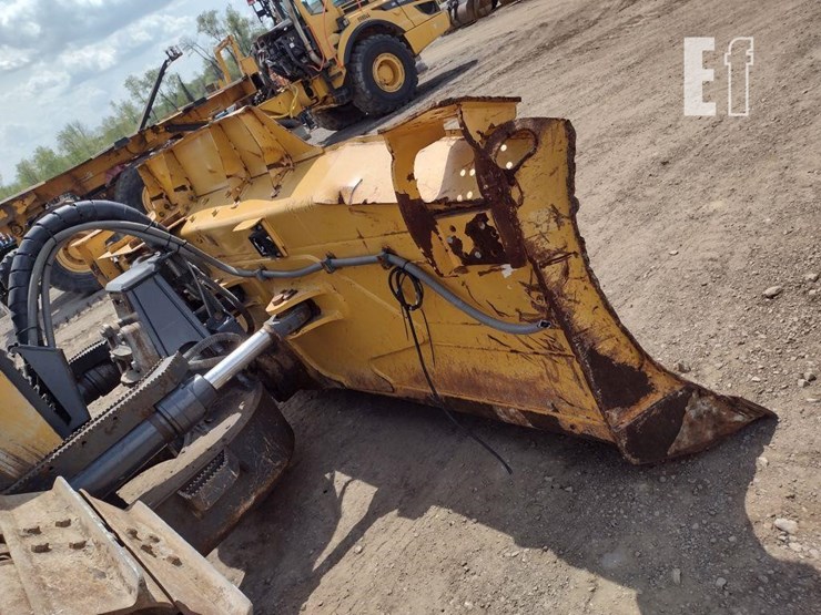 2021-deere-750l-lgp-image-25
