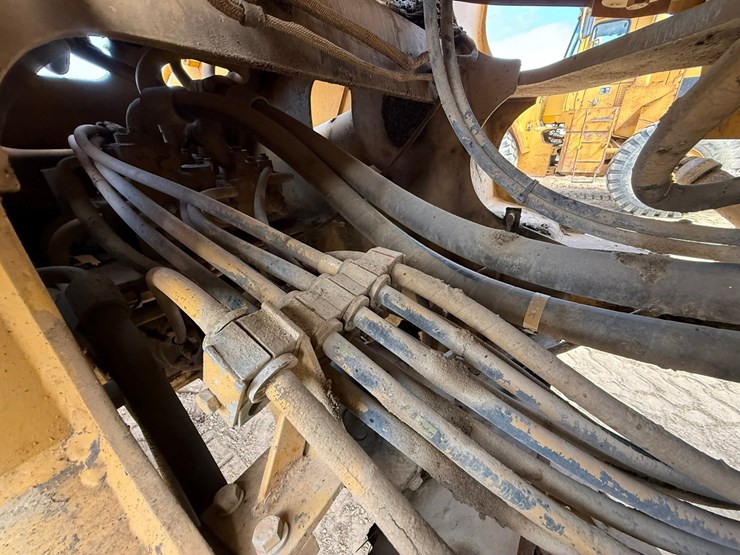 caterpillar-950f-image-42