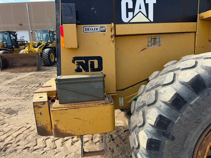 caterpillar-950f-image-56