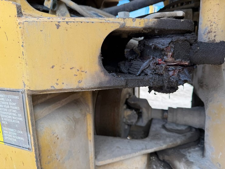 caterpillar-950f-image-35